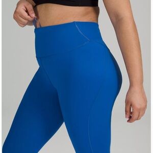 NWT lululemon athletica InStill HR Tight 25”. Size 6. Color PLSI - Poolside.